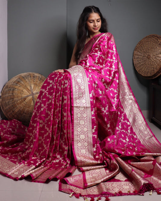 Magenta Semi Mashru Banarasi Silk Saree