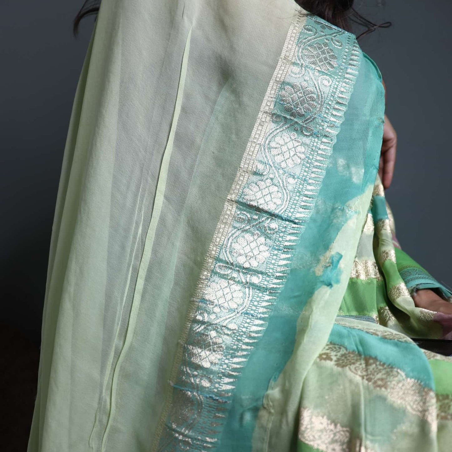 Green Rangkaat Semi Khadi Georgette