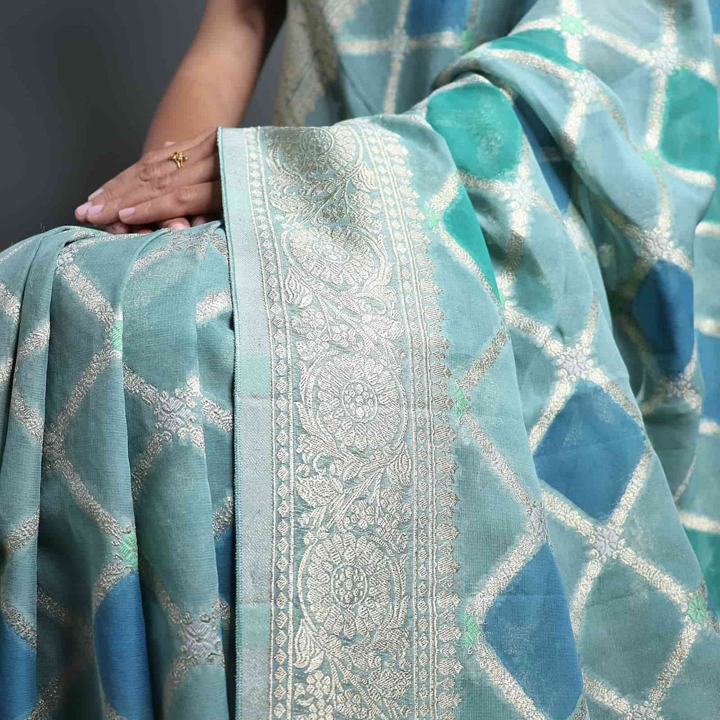 Green and Blue Rangkaat Khadi Georgette