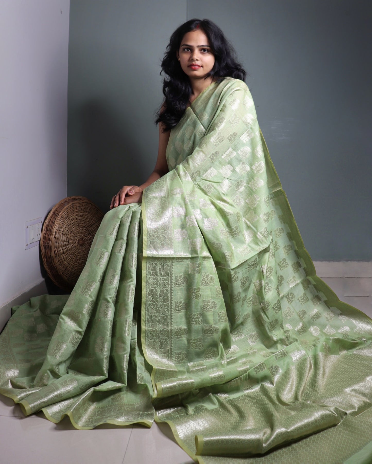 Green Semi Monga Silk Banarasi Saree