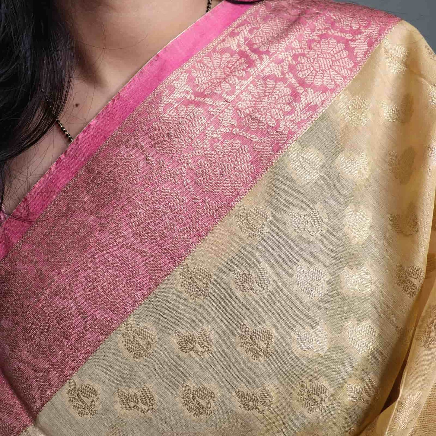 Cream Semi Monga Silk Banarasi Saree