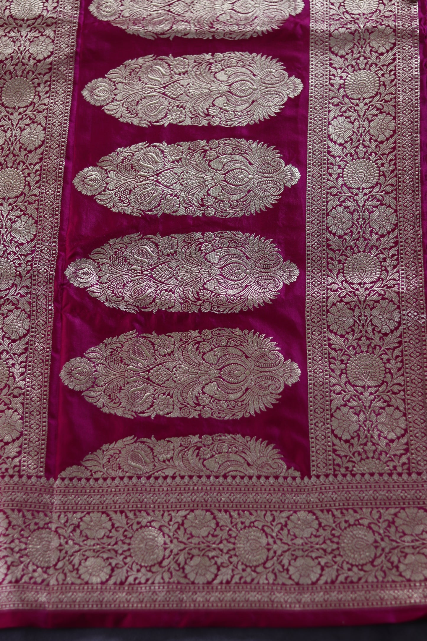 Magenta Semi Mashru Banarasi Silk Saree